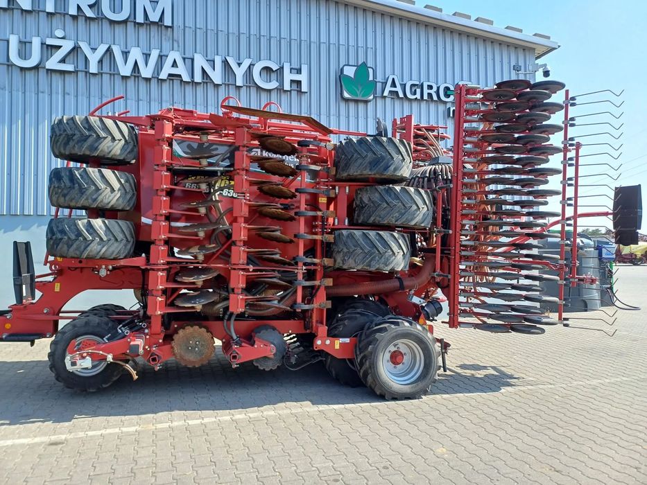 Kverneland U-Drill Plus 6001  Siewnik zbożowy Kverneland U-Drill Plus 6001 Demo