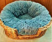 Плетёный лежак корзина для животных . подушка