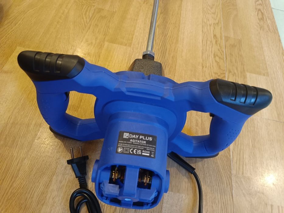 Mieszalnik cementu farb olejnych, cementowych, pastewnych i innych