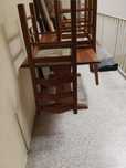 Mesa com quatro cadeiras