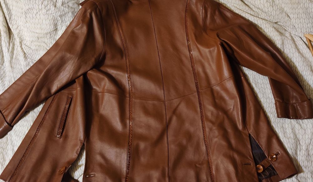 Жіноча куртка шкіряна 3xl