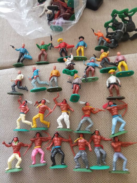 Timpo Swoppets Hong Kong