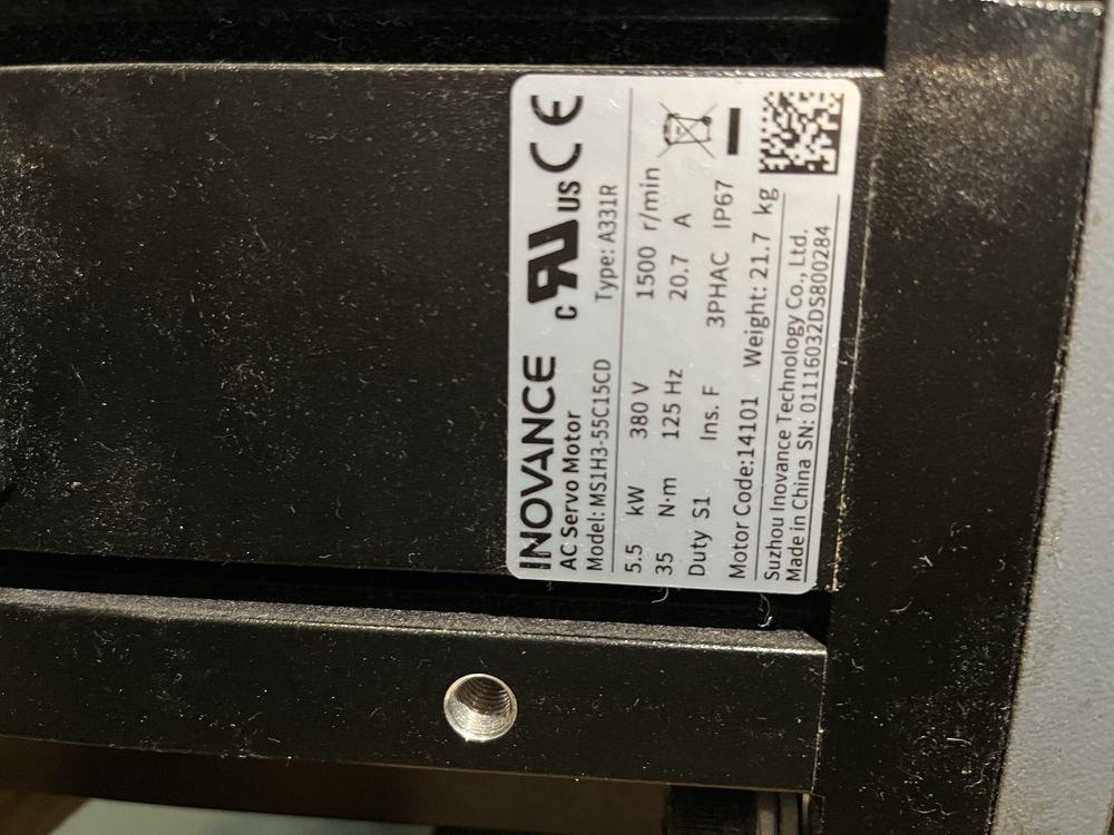 Serwomotor  5,5 kw z przekładnią