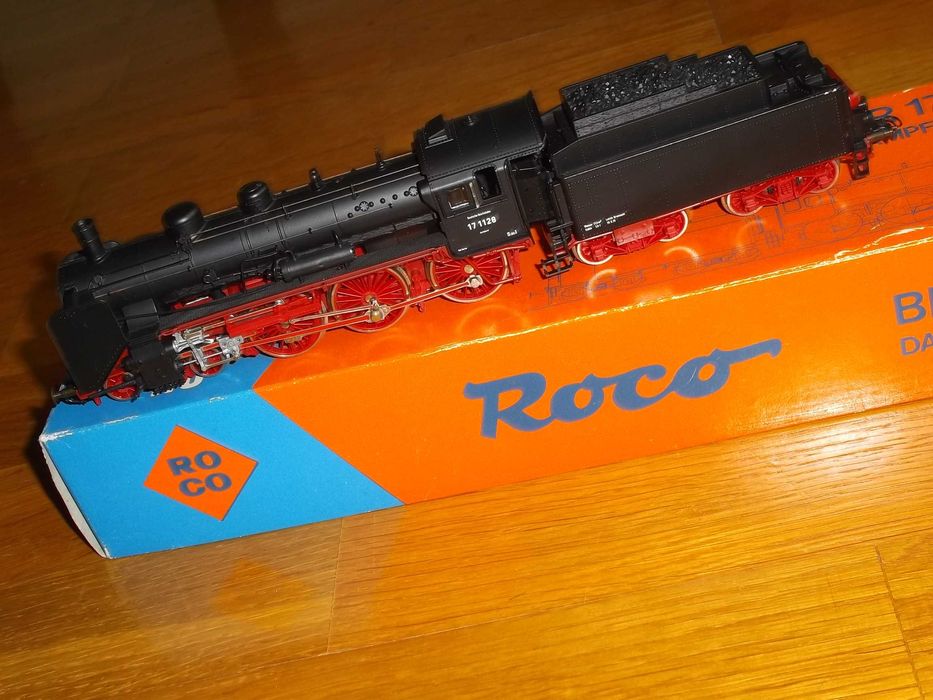 Roco locomotiva a vapor DB BR17