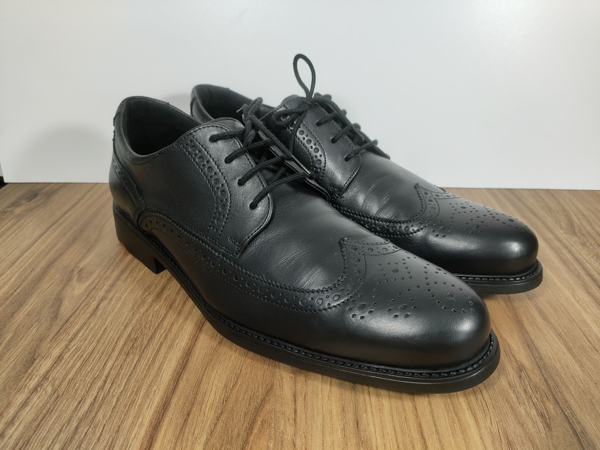 Buty Lloyd XL Extralight pantofle męskie skórzane lekkie r. 10,5 44,5