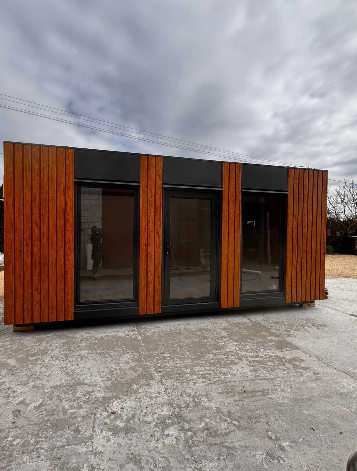Producent kontenerów / pawilonów modułowych - Kontenery BlackBox