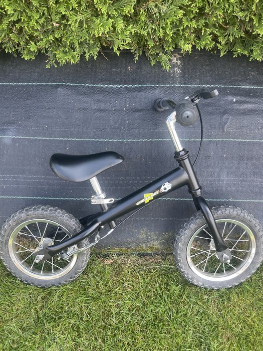 Rowerek biegowy do nauki