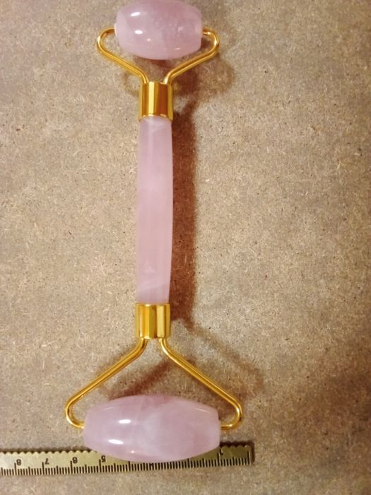 Rolo Massajador Facial Quartzo Rosa - Novo
