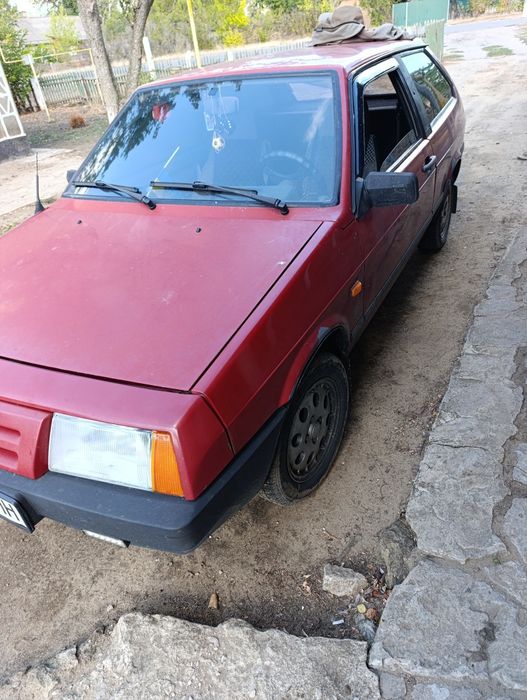 Продам восмерку в доброму стані на увереном ходу