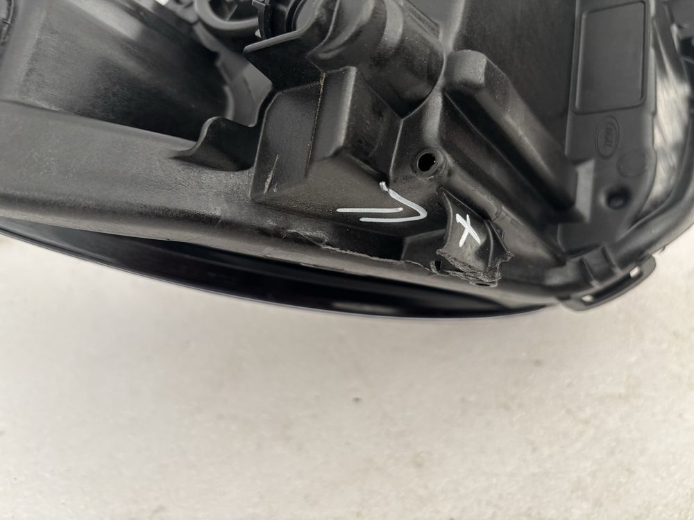 Opel Astra K V 5 15- lampa lewy przód lewa przednia LED