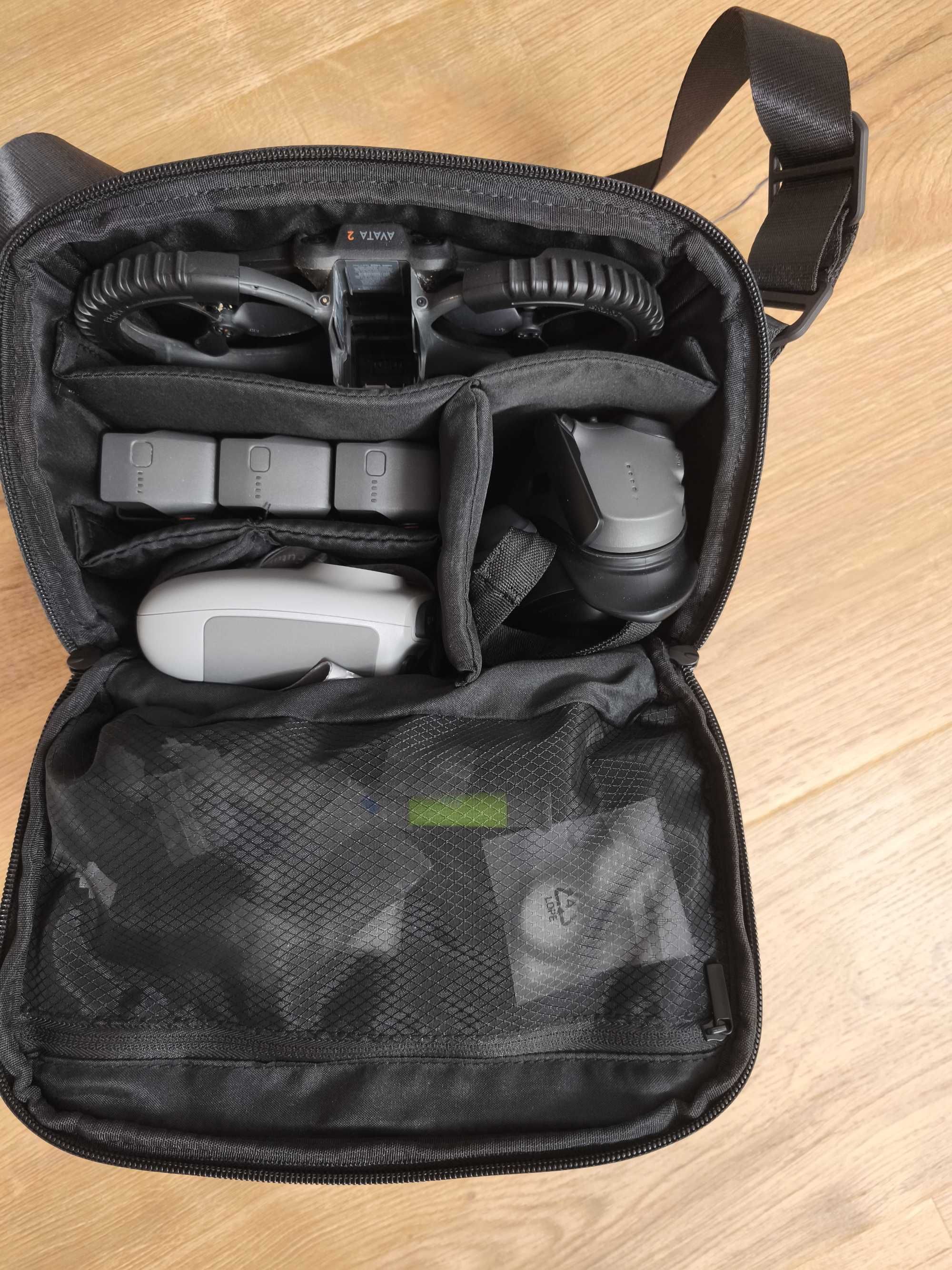 Dron DJI Avata 2 Fly More Combo