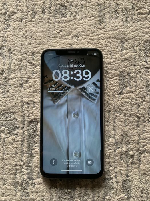 iPhone X silver 64gb