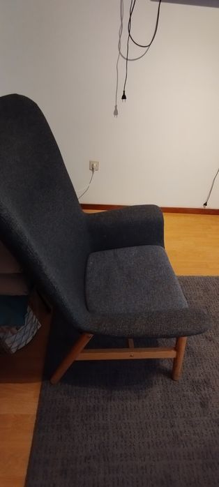 Cadeirão vedbo cinzento