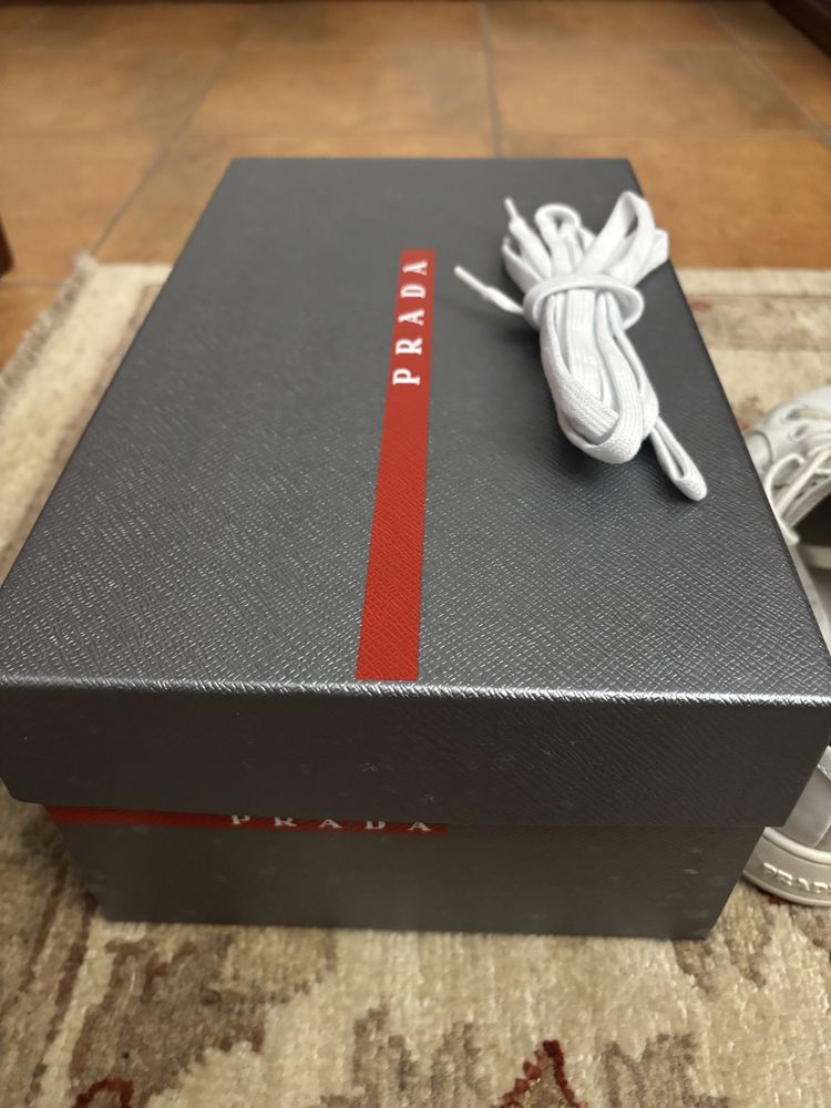 Sapatilhas PRADA Vitello Soft - n°40