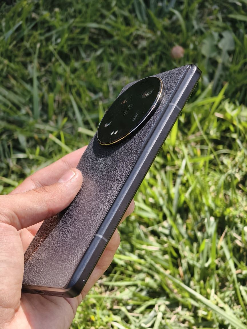 Флагман Xiaomi 13 Ultra 12/256 ГАРНИЙ СТАН