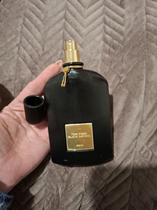 Продам парфуми лотом,або по одному