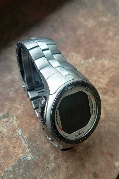 Komputer, zegarek, Nurkowy Suunto D9 z tytanową bransoletą i z kabelki