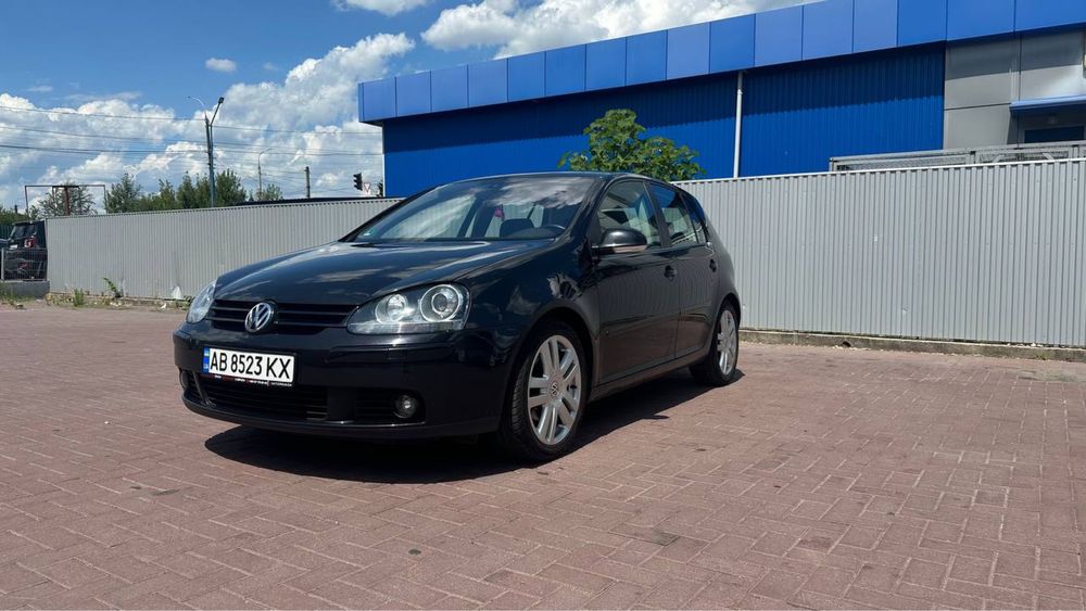 Продам Volkswagen Golf 5