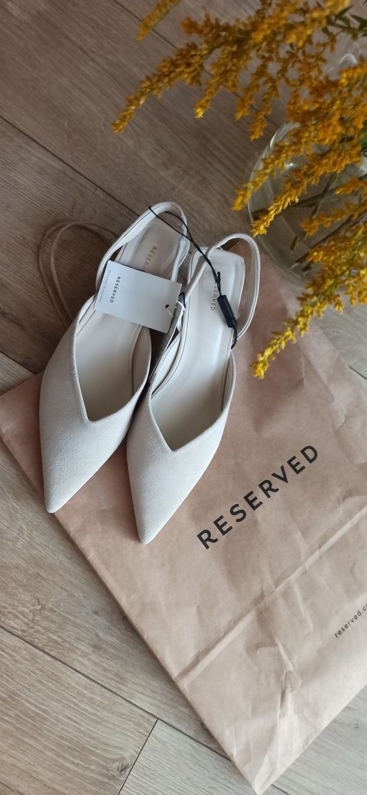 Zamszowe mule na niskim obcasie 38 Reserved skóra zamsz szpic nosek cz