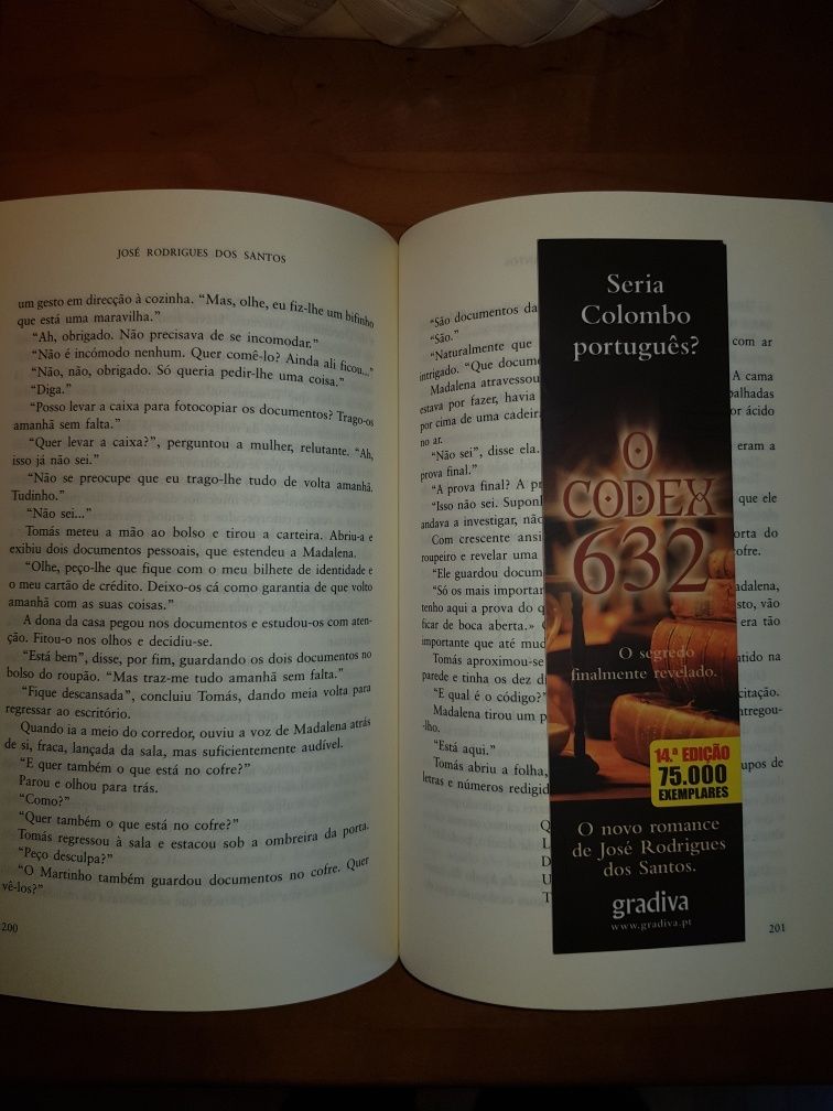Livro "O Codex 632"