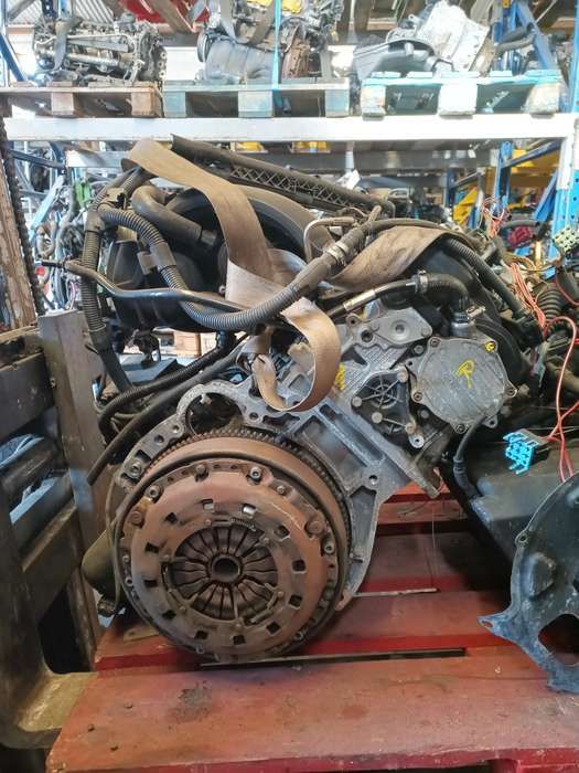 Motor BMW 120i N46B20