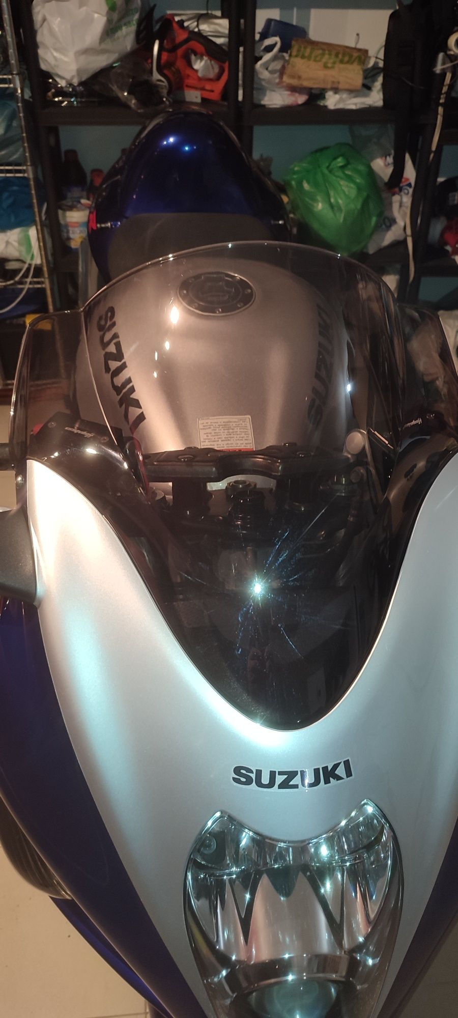 Material Suzuki Hayabusa gen 1