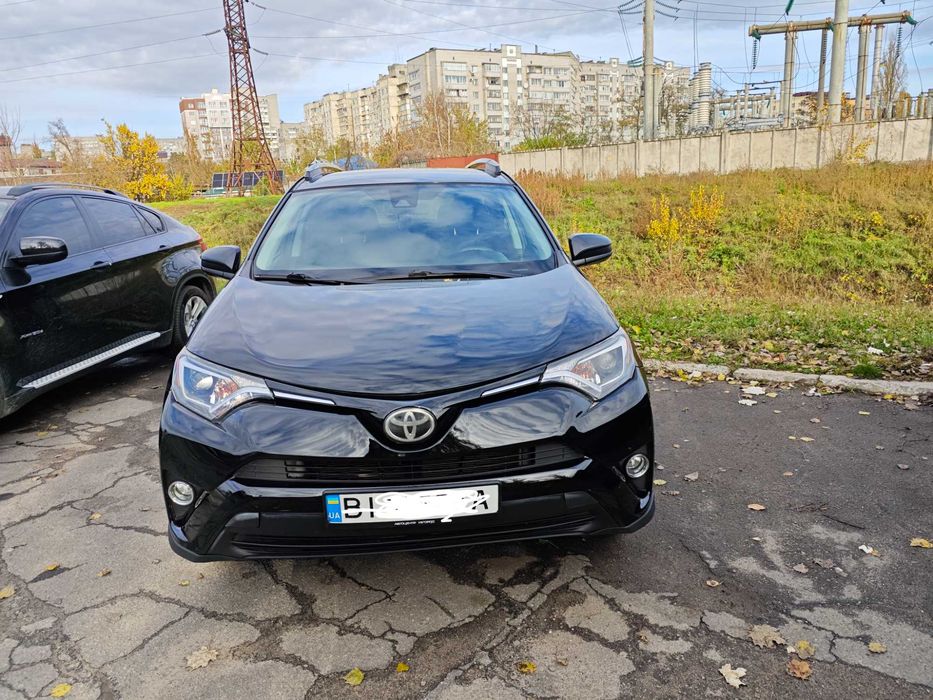 Продам Тойота Рав4