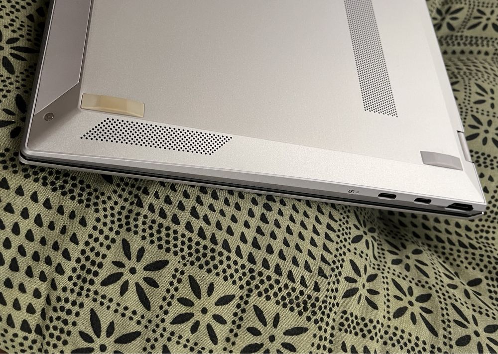 Asus Zenbook 14 ноутбук для работы/учебы/офиса