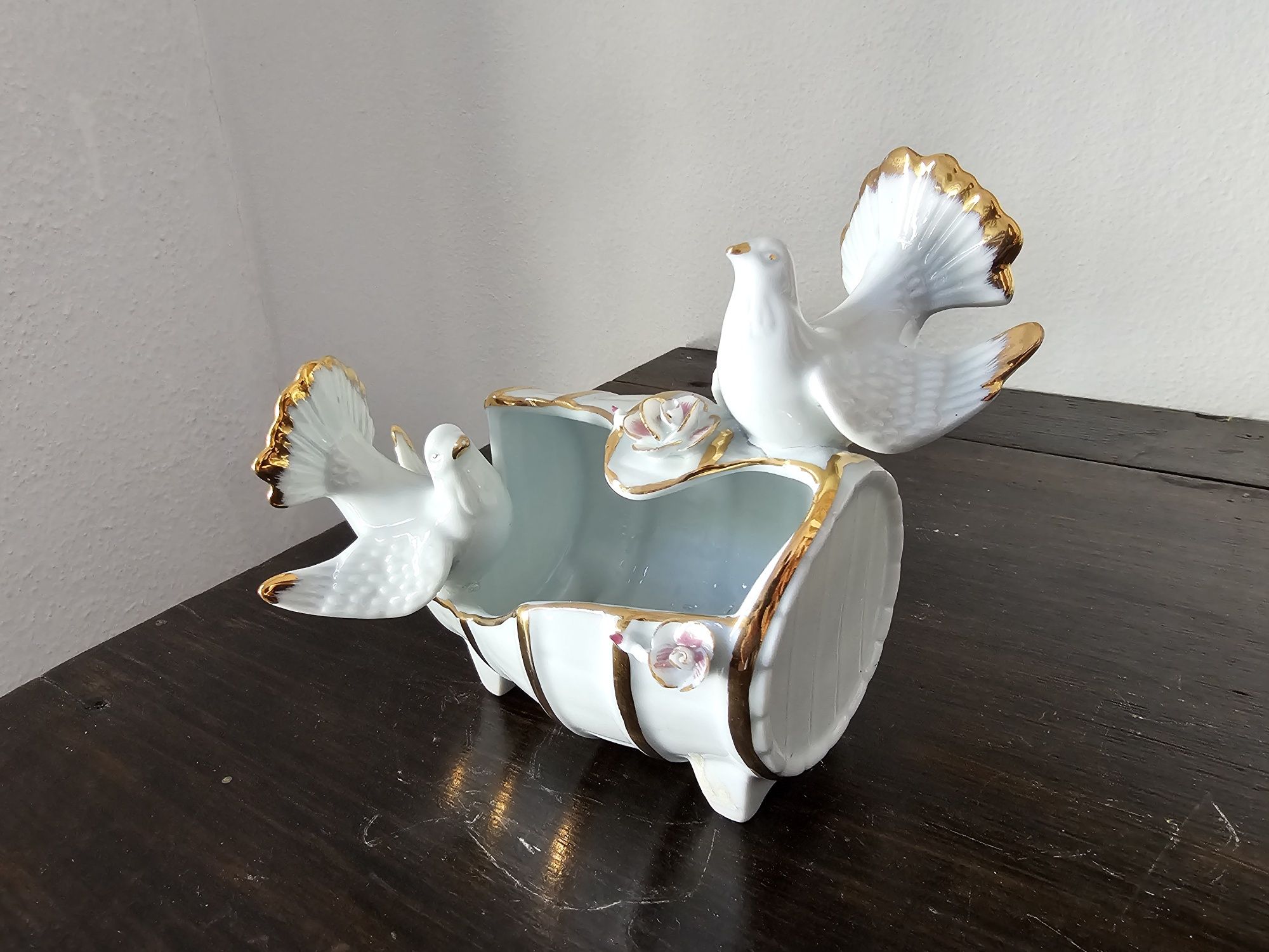 Peças de decoração em Porcelana