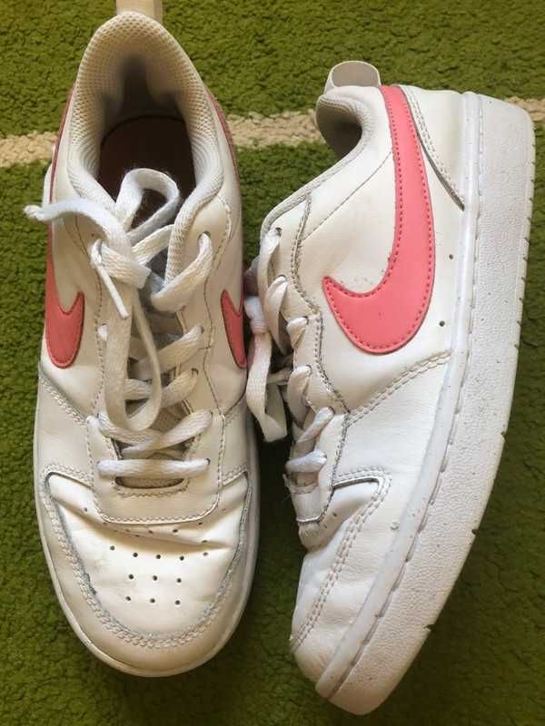 Nike court borough low 38 24 cm