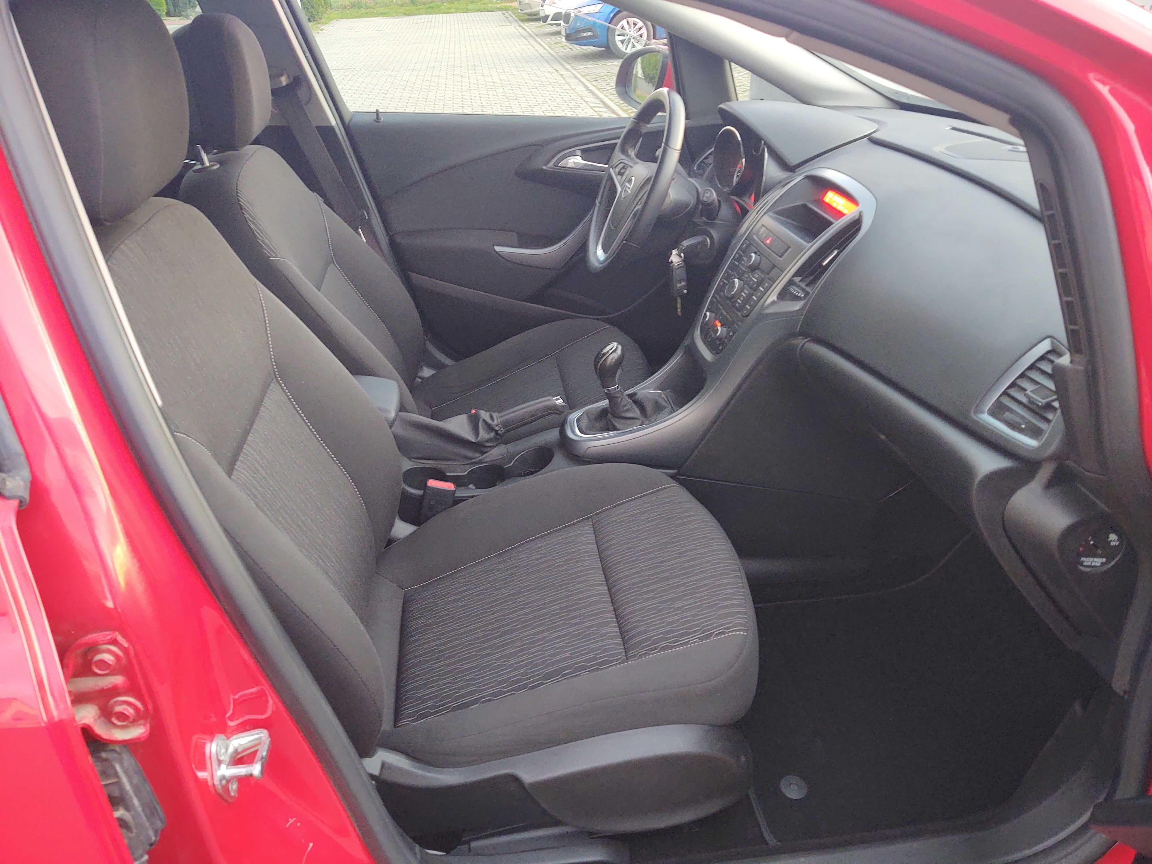 opel astra J LIFT 2013r 1.4 benz 101 KM SUPER STAN TECH 151 tyś km