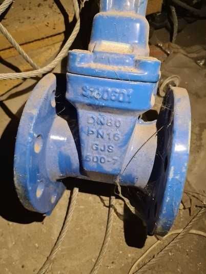 Задвижка с обрезиненным клином GJS DN80, PN16