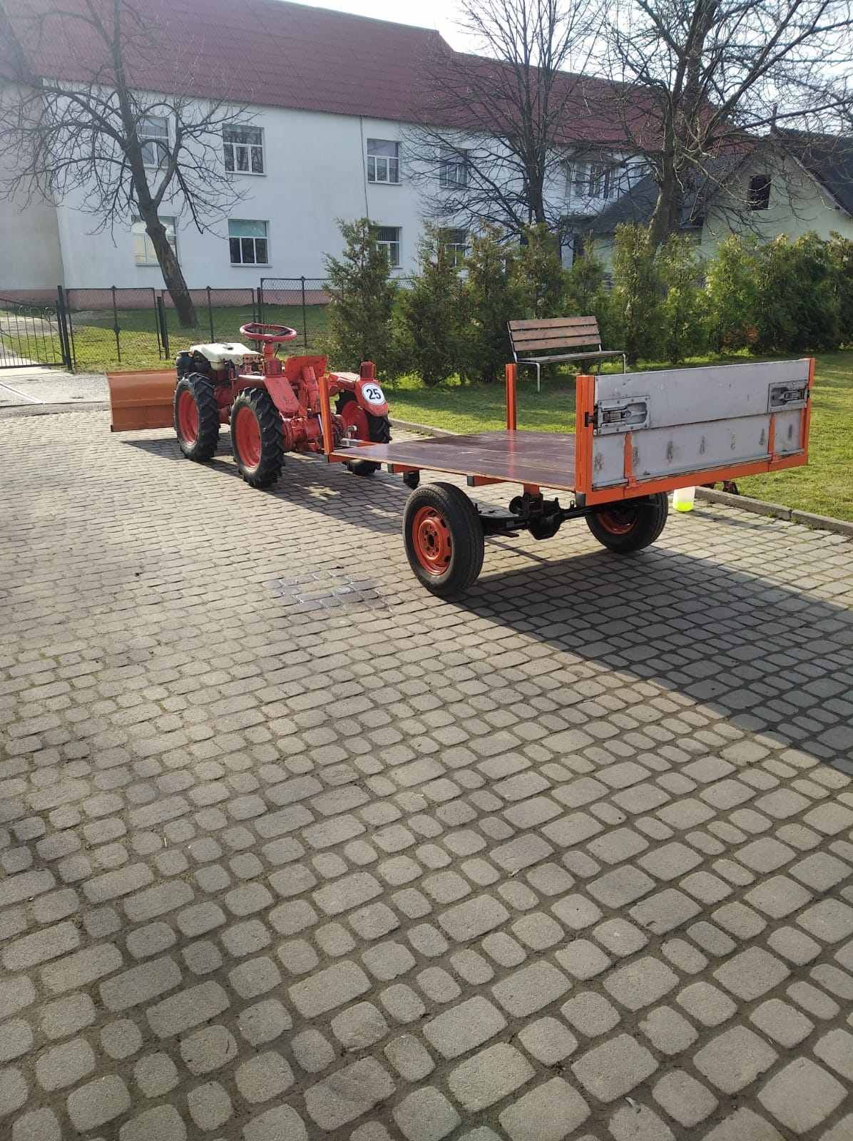 Міні трактор з прицепом і лопатою