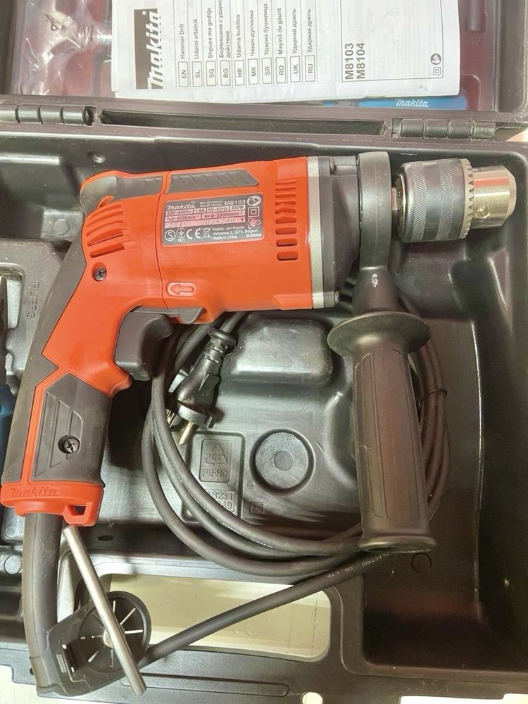 Дрель ударная Makita M8103KX2