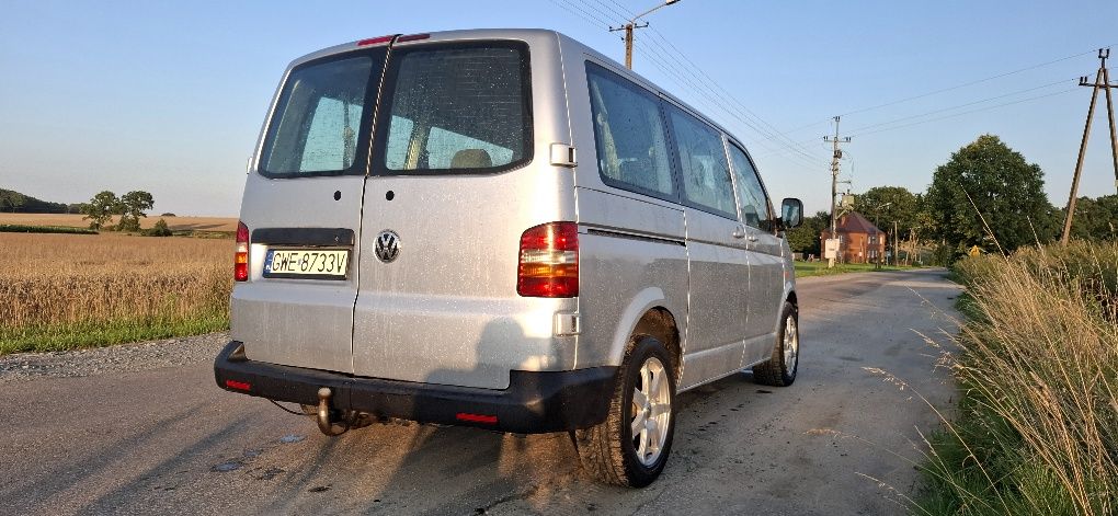 Volkwagen T5  1.9Tdi Transporter 9-osobowy