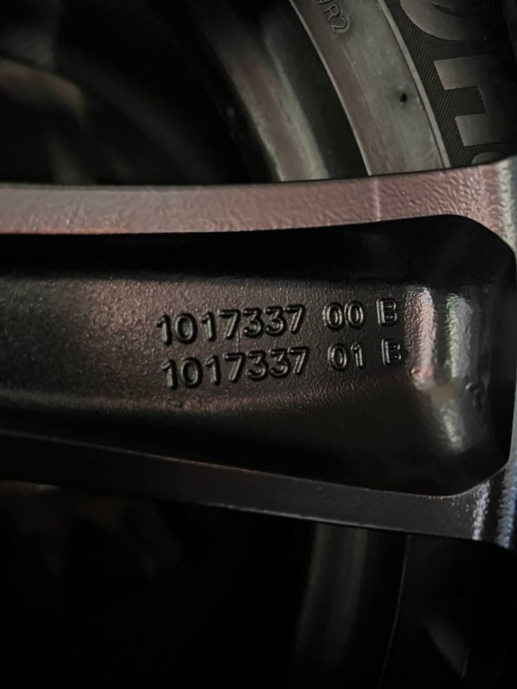 Диски Різноширокі TESLA Model S / 5х120хR21 / 8.5J-9J / ET 40 /