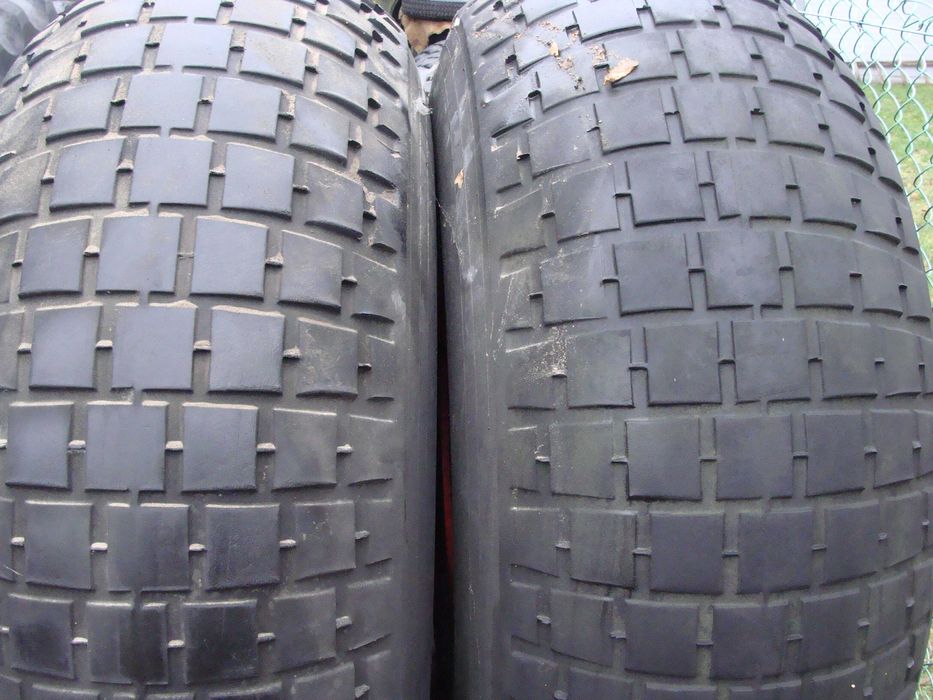 64x22.50/26 Dunlop kompletne koła beczkowóz przyczepa 10 śrub 2 sztuki