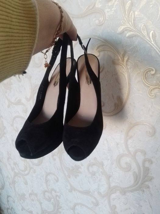 Туфли босоножки ,замш черные  люкс Италия