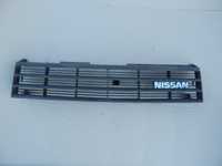 Atrapa Grill Nissan Sunny B11 lift 84,85,86