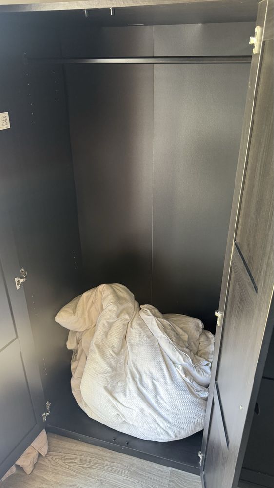 Roupeiro preto castanho ikea