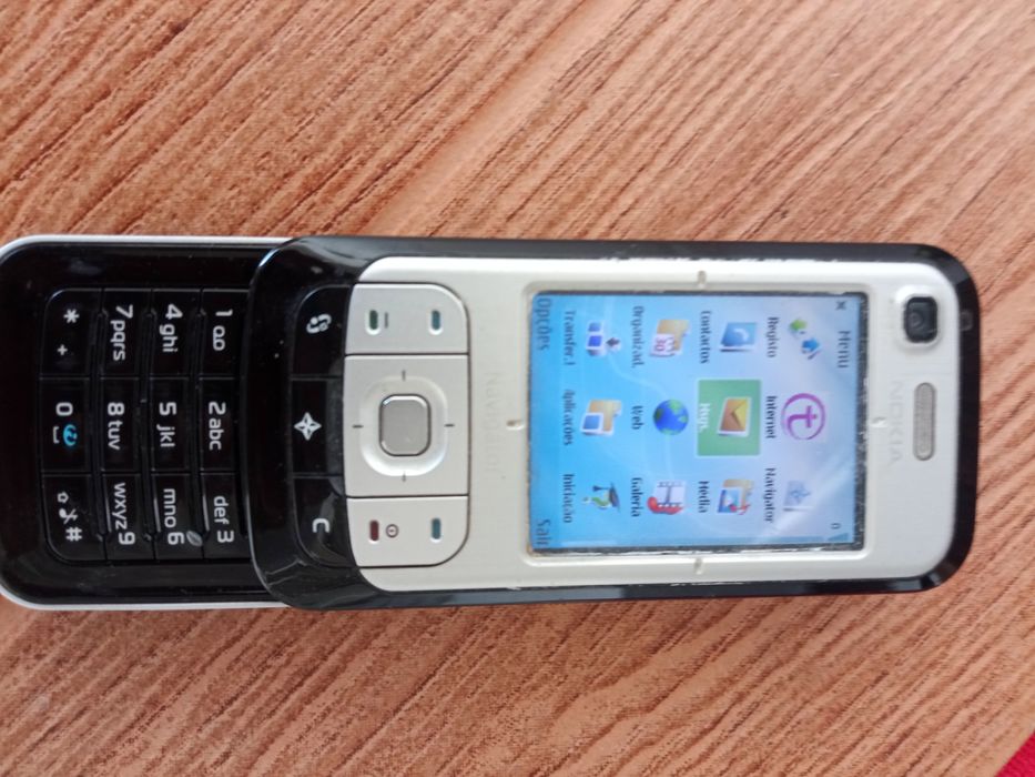 Telemóvel  Nokia Navigator