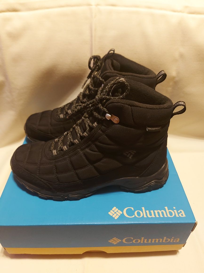 Продам зимние  ботинки Original Columbia размер 41.5 в очень хорошем с
