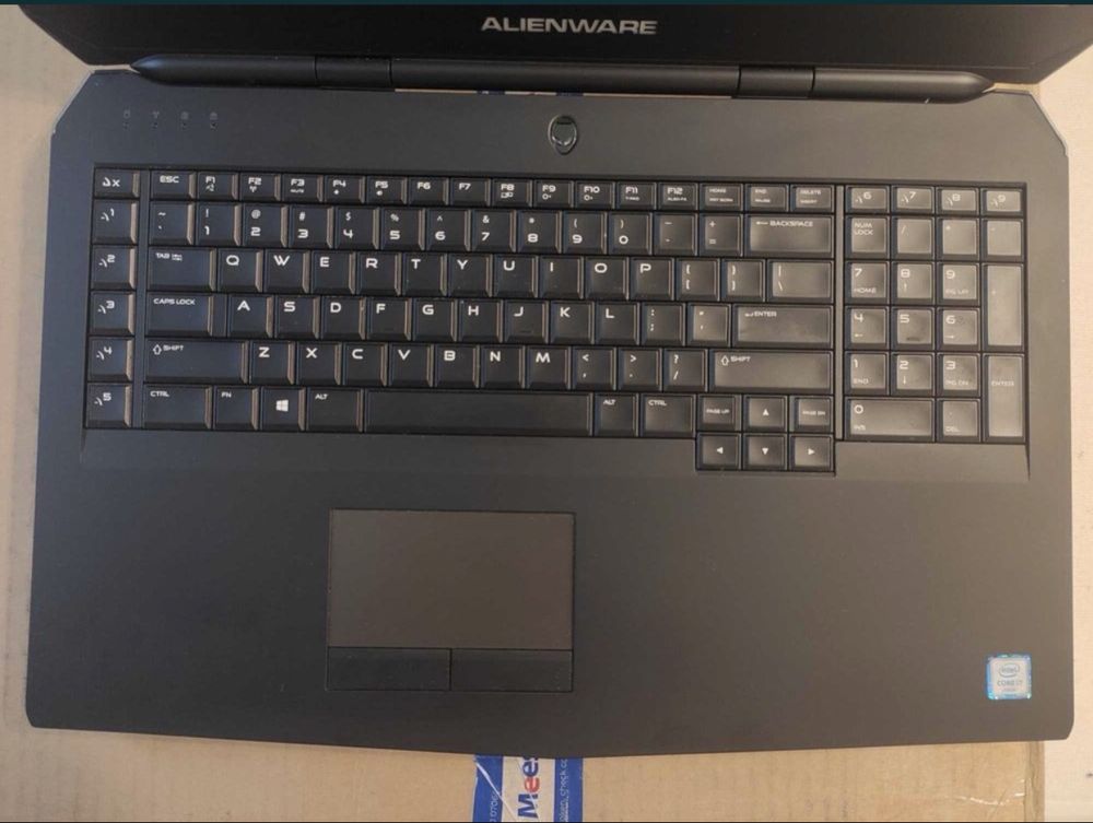 DELL Alienware 17 R3