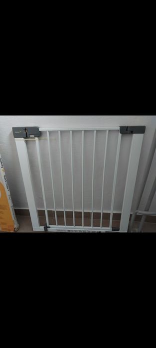 Bramka ochrona do drzwi, mocowana rozporowo