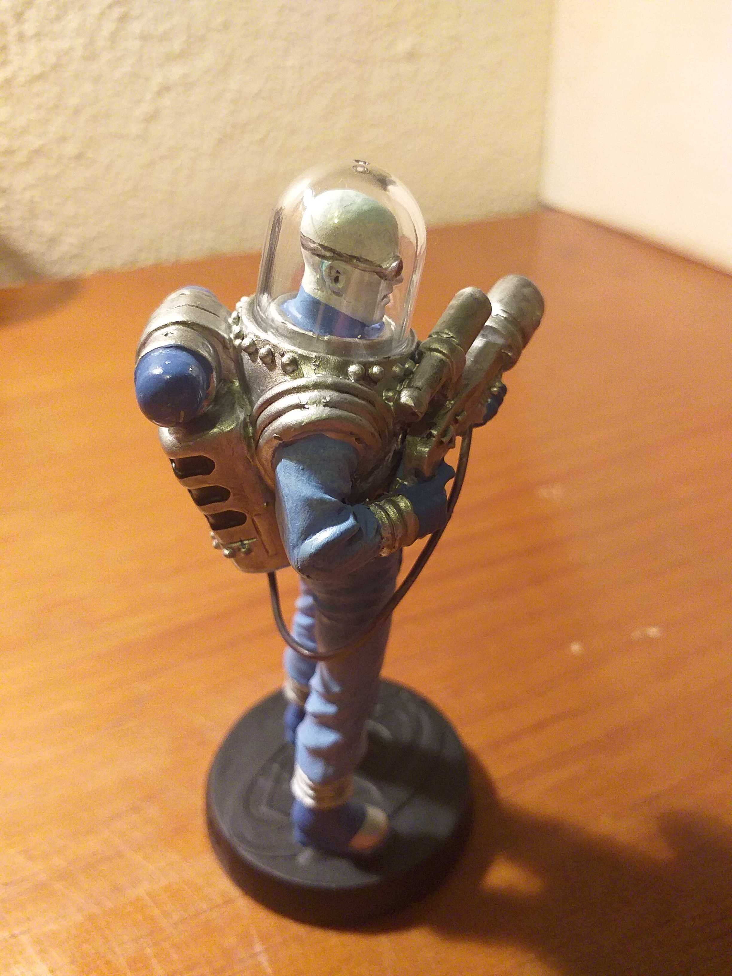 Boneco DC - MR. Freeze - Eaglemoss