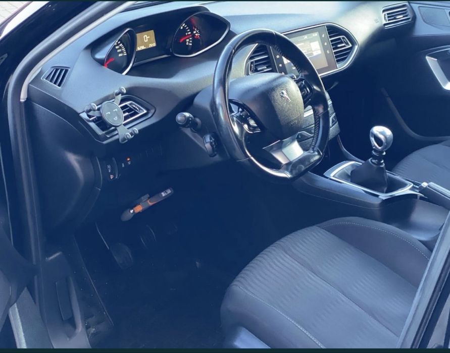 Пежо 308 2015 рік Торг