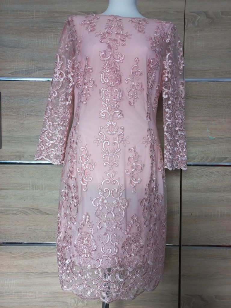 Elegancka sukienka