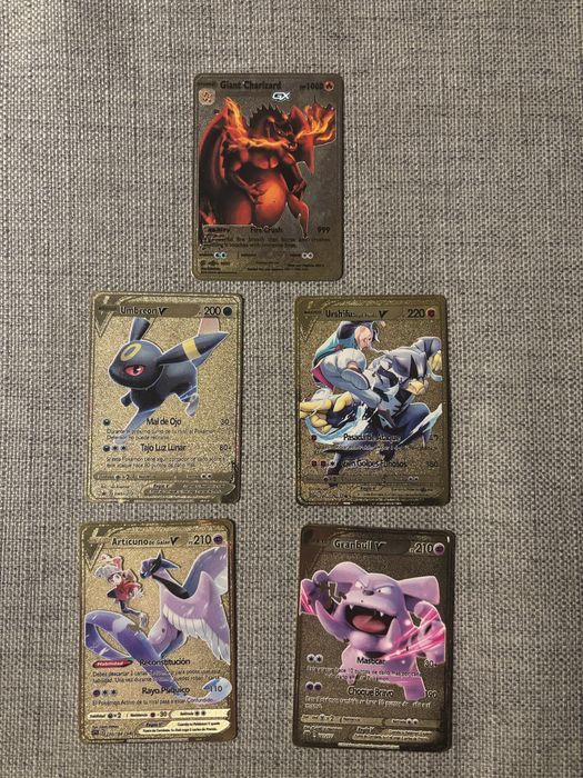 Cartas metálicas doiradas - Pokémon