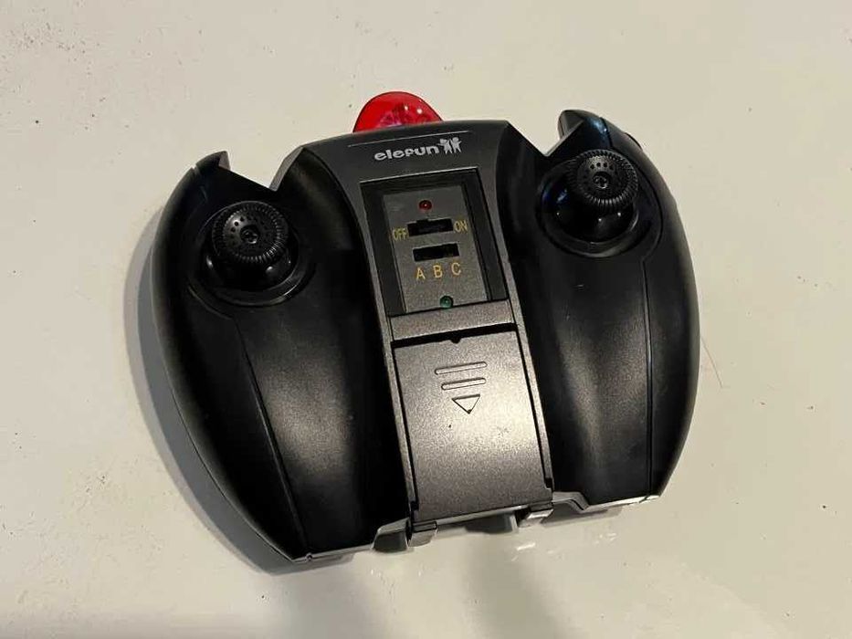 Pilot Nadajnik Helikopter Elefun 6022