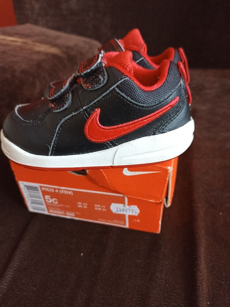 Buty chłopięce Nike Pico 4 rozmiar 20